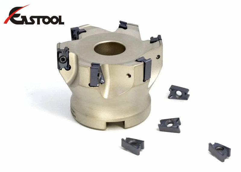 銑刀 4-11 LNPU110408SRGE/LNPU110412SRGE 帶 PVD 涂層的碳化鎢銑肩刀片 - 細節圖 04